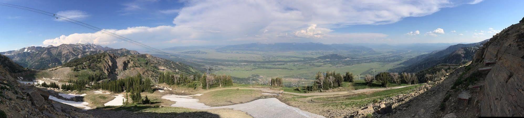 The Hostel Teton Village Bagian luar foto